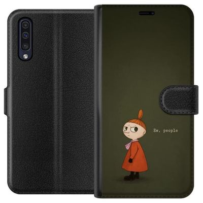 Kompatibel Tegnebogsetui til Samsung Galaxy A50 Illustreret rødhåret pige i orange kjole med teksten "Ew, people" på dæmpet grøn baggrund