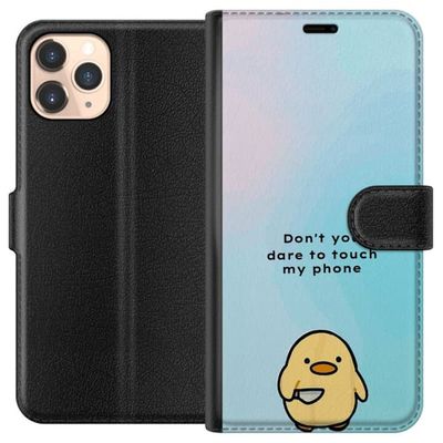 Kompatibelt Lommeboketui til Apple iPhone 11 Pro Humoristisk motiv med gul figur og teksten Don't You Dare To Touch My Phone