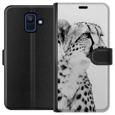 Kompatibelt Lommeboketui til Samsung Galaxy A6 (2018) Stilren svart-hvit nærbilde av gepard med rolig blikk, elegante markeringer og edelt uttrykk so