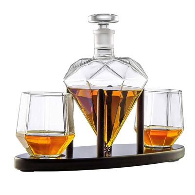 Karaffel med to Glass og Brett - Diamant