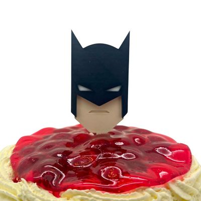 Syntymäpäiväjuhlat Avengers kakun päällyksen koristelu