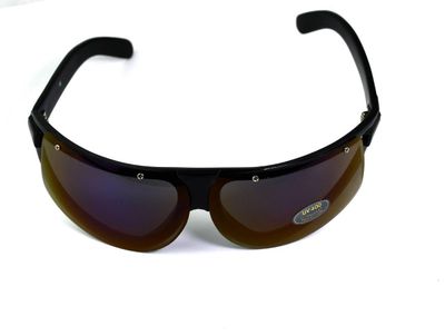 Solbriller i et sporty design