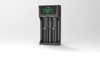 SiGN Universal Batteriladdare för AA / AAA / C-batterier (18650)