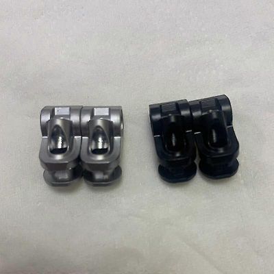 Pari Bose QuietComfort QC35 kääntyvään saranaan, vasen oikea varaosa Musta