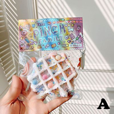 Vohveli Tpr Taikinan vaivaaminen Purista Mainan Squishy vaivaaminen Mainan Hidas paluu Stressipallo Fidget lelut Yksi koko Waffle