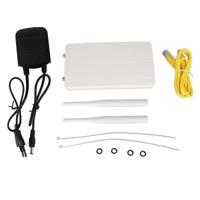 Outdoor 4G LTE CPE WiFi-reititin 150Mbps vedenpitävä mobiili WiFi-reititin, jossa 2kpl irrotettavia antenneja 100 ?240V EU-pistoke
