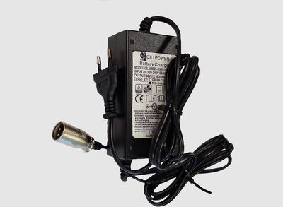 1080 Riders Razor 36v 1.5a (1670ma) laturi - eu