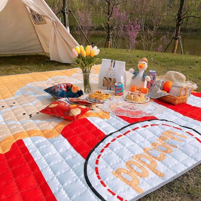 Yunshu Fortykket vandtæt picnicmåtte, Udendørs campingmåtte, Blød picnicmåtte FARVE 2