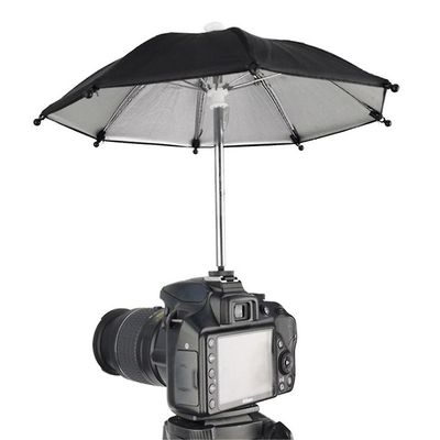 Vicbuy Kuuma kenkäsateenvarjo/ aurinkovarjo, suojaa kameraa sateelta, lintujen ulosteilta, auringonvalolta, lumelta, kameran sateenvarjolta, vedenp...