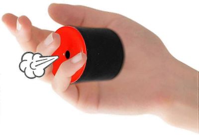 Pierukoneet, uutuuspuristus Luo pieruääni Pieru Pooter Gag-Yvan Punainen