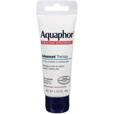 Aquaphor parantava voide kehittynyt hoito kuivalle ja halkeilevalle iholle, 1,75 oz
