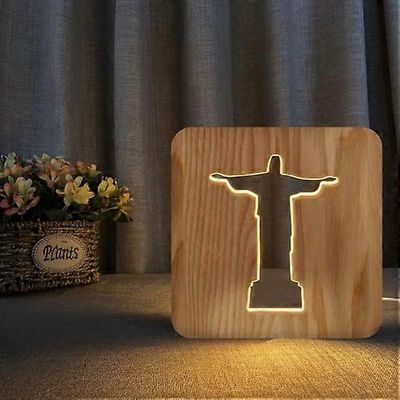 FS-T1971W 2.5W Jeesus pastori pöytävalaisin USB massiivipuu ontto yövalo