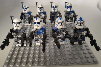 Minifigurer af Star Wars-klonsoldaten Cody Rex Commander med 8 stk.