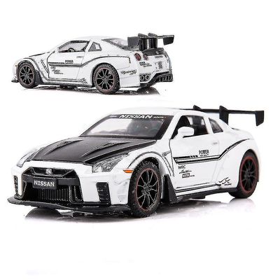 Yxuo Nissan GTR R35 -automalli, jossa on avattava ovisimulaatioajoneuvolelu Valkoinen