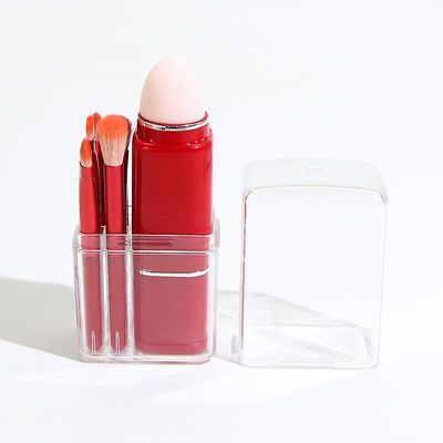 Otte i en teleskopisk makeup børste Praktisk Travel Powder Svamp Head Eye Brush Beauty Makeup Tool Kombination rød