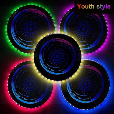 Nuorten ulkourheilu lentävä levy LED-valaistu lentävä levylelu valaiseva lentävä lautanen 42 LED-pavulla