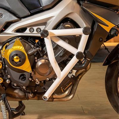 2 Aseta temppuhäkki takamatkustajan tappisuoja moottorin suojuksen törmäyspalkilla Yamaha MT09 FZ09 Tracer MT-09 FZ-09 2014-2017 2016 (musta) 1 sar...