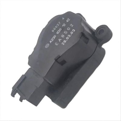 A2038201642 Ilmastointilaitteen lämmityksen servomoottori Mercedes Benz C E ML G S -luokan ilmastointilaitteelle Musta