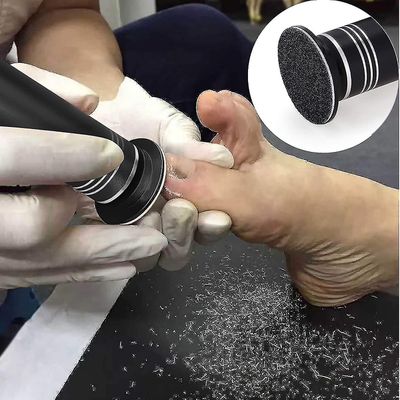 Päivitetty sähköinen Callus Remover (nopeussäädettävä) 60 kpl korvaavilla hiekkapaperilevyillä, ammattimainen pedikyyri