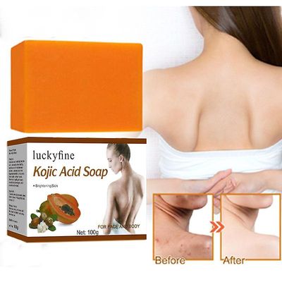 Kakanwo Exfoliating Body Scrub Papaya Kojic såpe for dyp rengjøring, fuktighetsgivende, exfoliating, Body Cleaning, og håndlaget såpe Oransje One Size