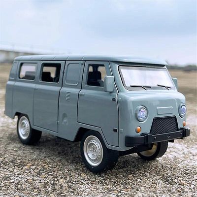 Aintier 1/18 UAZ rejsende legering bus bil model trykstøbt metal trafik bytur køretøjer bil model simulering lyd lys børn legetøj gave Grå