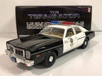 Green Light Terminator 1977 Dodge Monaco 1:24 Scale Greenlight 84101