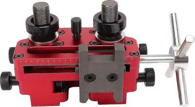 Teräksinen tähtäimen työntötyökalu alumiinirunkoisille pistooleille Red