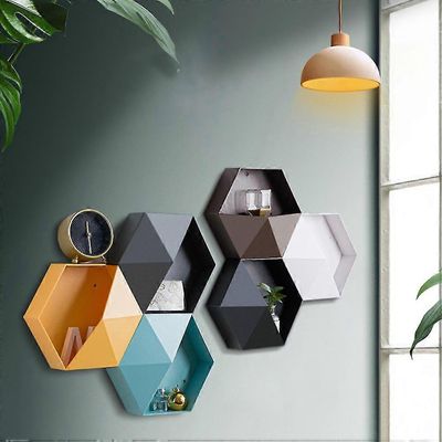 Kuusikulmainen seinähylly Geometrinen Kuusikulmainen säilytyshylly Yksinkertainen geometrinen seinään kelluva hylly