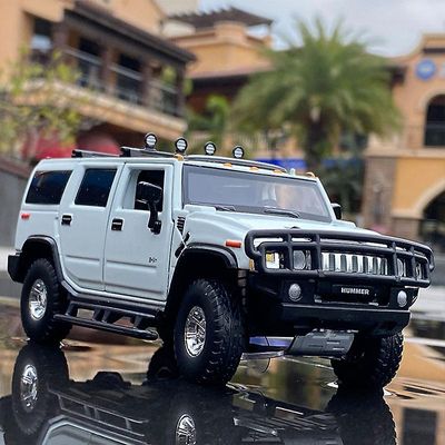 Toy Cars 1:32 Hummer H2 Legeret Bilmodel Trykstøbt Metal Legetøj Terrængående Køretøjer Model Simulation Lyd og lys Samling Børn Legetøjsgave Hvid