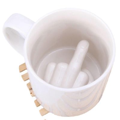 Keskisormi teekuppi muki sivistymätön keskisormikuppi huijaus keskisormi keraaminen kahvikuppi-eyzi