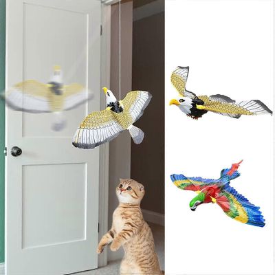 Sähköinen lentävä lintu kissa lelu, simulaatio lintu interaktiivinen kissan lelu , uudelleenkäytettävä roikkuvat lentävät linnut lelu kissan höyhen...