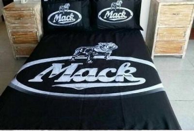 a512 Lakanat Mack Trucks Logo Musta peitto Pussilakanasetti Vuodevaatteet Makuuhuoneen sisustus Vuodevaatteet3-osainen vuodevaatteet (1 pussilakana...