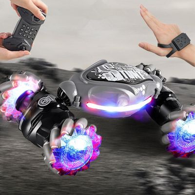 Hefansi Ele Induktio Kiertäminen Auton lataus Dynaaminen kaukosäädin Lelu muodonmuutos Auto Lapset Drift Stunt Kaukosäädin Maastoajoneuvo Sininen 9...
