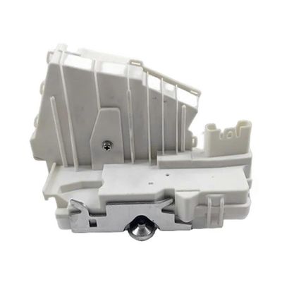 Auton oven lukon toimilaite Mercedes Benz W164 W251 W169 W245 oven suorituslukkoon