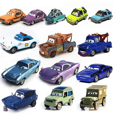 Ekte Cars2 Finn Mcmissile Holley Badass Doc.z Bilmodell Anime Film Tegn Model Alloy Metal helstøpt kjøretøy leketøy for gutter