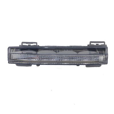 W166 ML350 ML400 X204 GLK350 2012-2015 auton etuosan LED-päiväajovalo DRL-sumuvalo Hopea Right