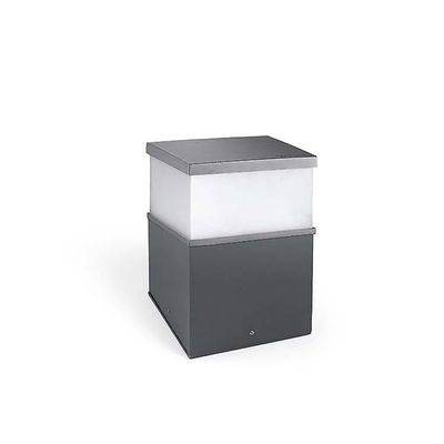 LEDS-C4 Lighting Cubik LED Udendørs Piedestal Lyse Urban Grå IP65