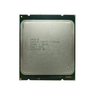 Core i7-3970X -suoritin - Socket LGA 2011 6 ydintä, 12 säiettä, 3,5 GHz, 15 Mt L3-välimuisti, 150 W.
