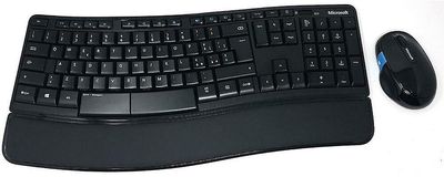 Microsoft Sculpt Comfort -pöytänäppäimistö ja hiirisarja, italialainen asettelu - QWERTY