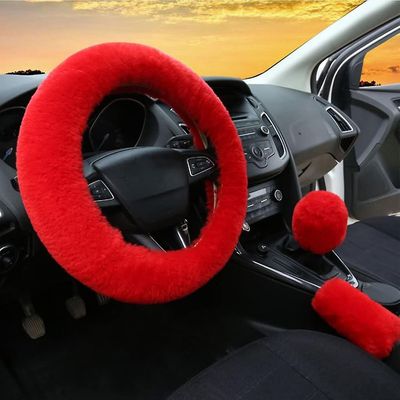 Linkrunning 3pcs Sæt Kvinders Winter Fashion Uld Fur Soft Furry Rat Covers Rød Fluffy Håndbremse Cover Gear Shift Cover Fuzz Varm Skridsikker Bil D...