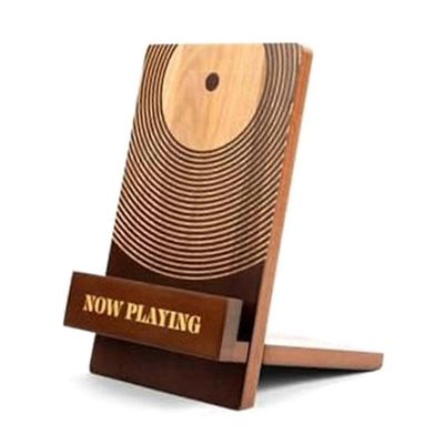 Nyt soi vinyyli levyteline klassikko Wood soittaa nyt levynhaltija jalusta vinyyli nyt soittaa sign-YKY416 Kuten