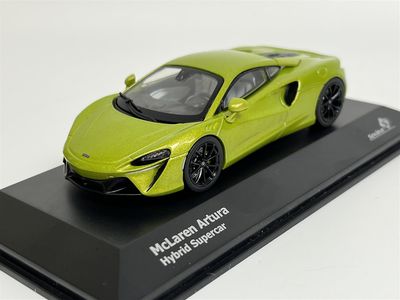 McLaren Artura Hybrid Supercar Green 1:43 mittakaava Solido 4313501