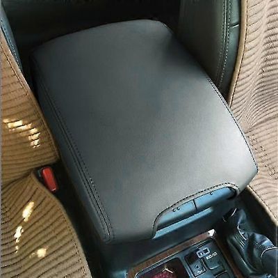 Toyota Land Cruiser Prado 150 2010 2011 2012 2013 2014 2015 2016 2017 2018 -2021 mikrokuitunahkainen keskikyynärnojan suojus musta 1