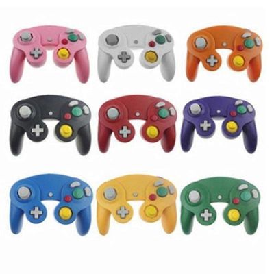unbrand Gamecube-ohjain, joka on yhteensopiva Nintendo Wii Gc Classic langallisen ohjaimen kanssa Valkoinen 1 Pc