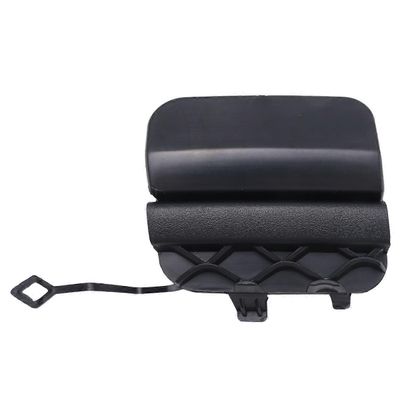 Takapuskurin hinaussilmukan suojus Mercedes Benz W205, C180, C200, C260 A2058850256 musta