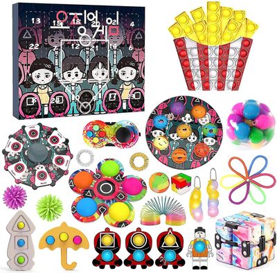 Mikasa Squid Game Calendar Toy Bag 2021, Med Poppet Pop-on-it Box Surprise Gave Style 8