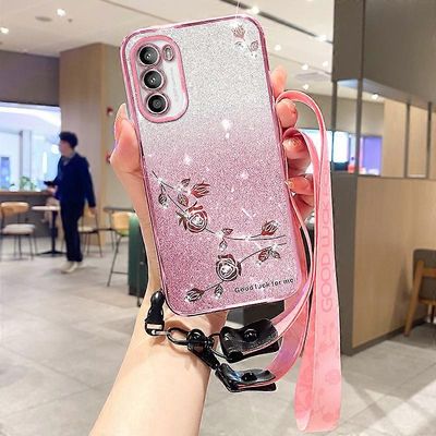 Motorola Moto G82 5G / G52 4G / G71s 5G -kotelolle pehmeä TPU-strassi puhelimen kansi hihnalla Ruusu kullan