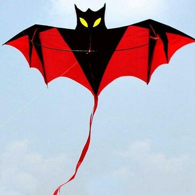 Lepakkoleija - Big Vampire -lepakko - yksirivinen leija yli 3-vuotiaille lapsille - 160 x 70cm - sisältää leijanauhan ja pitkän leijan hännän MODOU