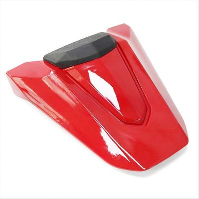 Moottoripyörän takamatkustajan istuimen selkänojan suojus Honda CBR650R 2024:lle, punainen