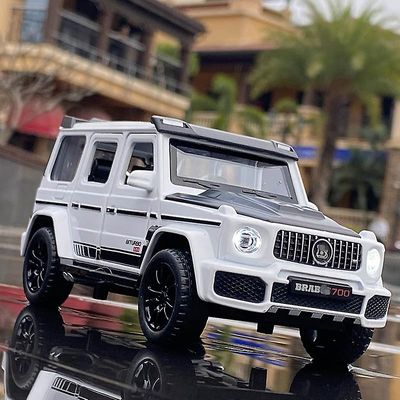 1/32 G700 G65 Suv Alloy Car Model Diecast Simulation Metal Legetøj Off-road køretøjer Bil Model Sound Light Collection Børnegave Hvid